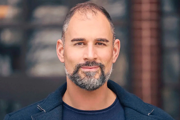 Vasilis-Kokoris-Headshot-03 1